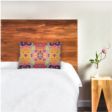 Charger l'image dans la galerie, Smiling * Pillow Case