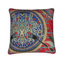 Charger l'image dans la galerie, Golden Pasta * 50D Cushion