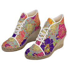Charger l'image dans la galerie, Smiling * Ladies Wedge Espadrilles
