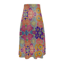 Charger l'image dans la galerie, Smiling * Midi Skirt
